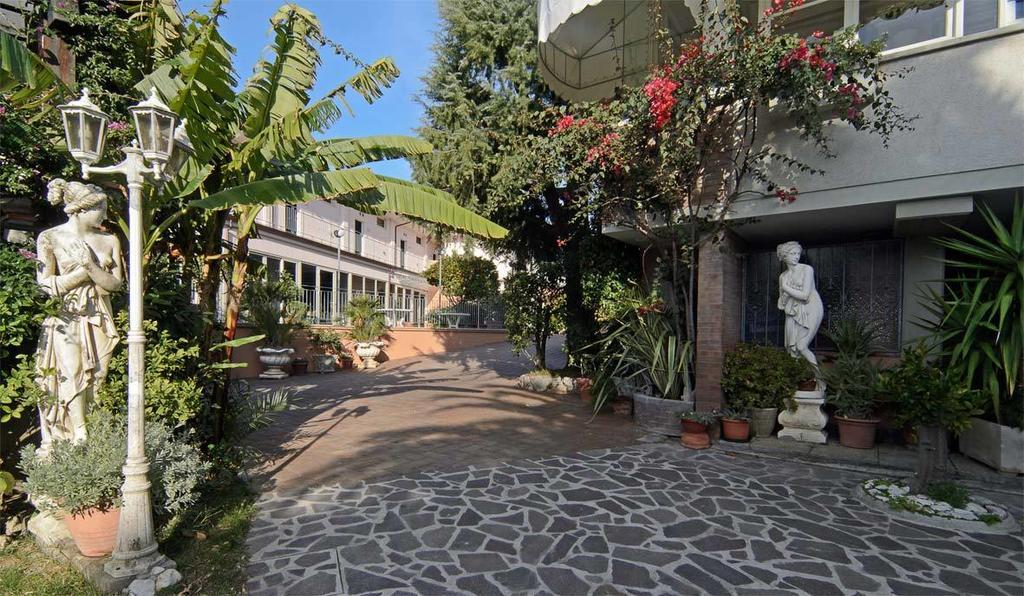 Hotel La Chandelle Massarosa